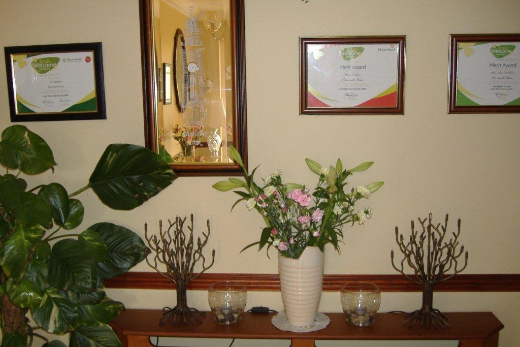 Riverwalk House B&B Oughterard Exterior photo