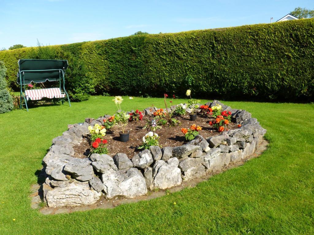 Riverwalk House B&B Oughterard Exterior photo